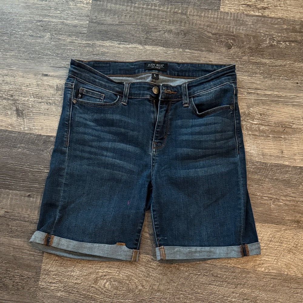 Judy Blue Women's Blue Denim Bermuda Shorts